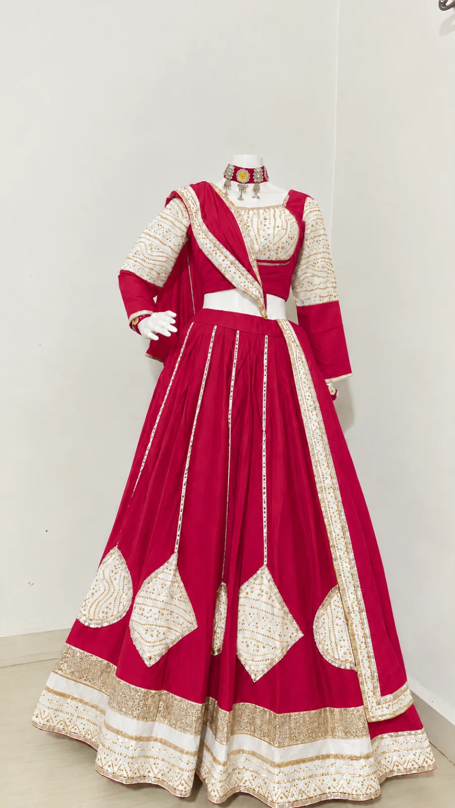 SM.22 Dark Pink Elegance with White and Golden Embroidery Lehenga Choli ✨
