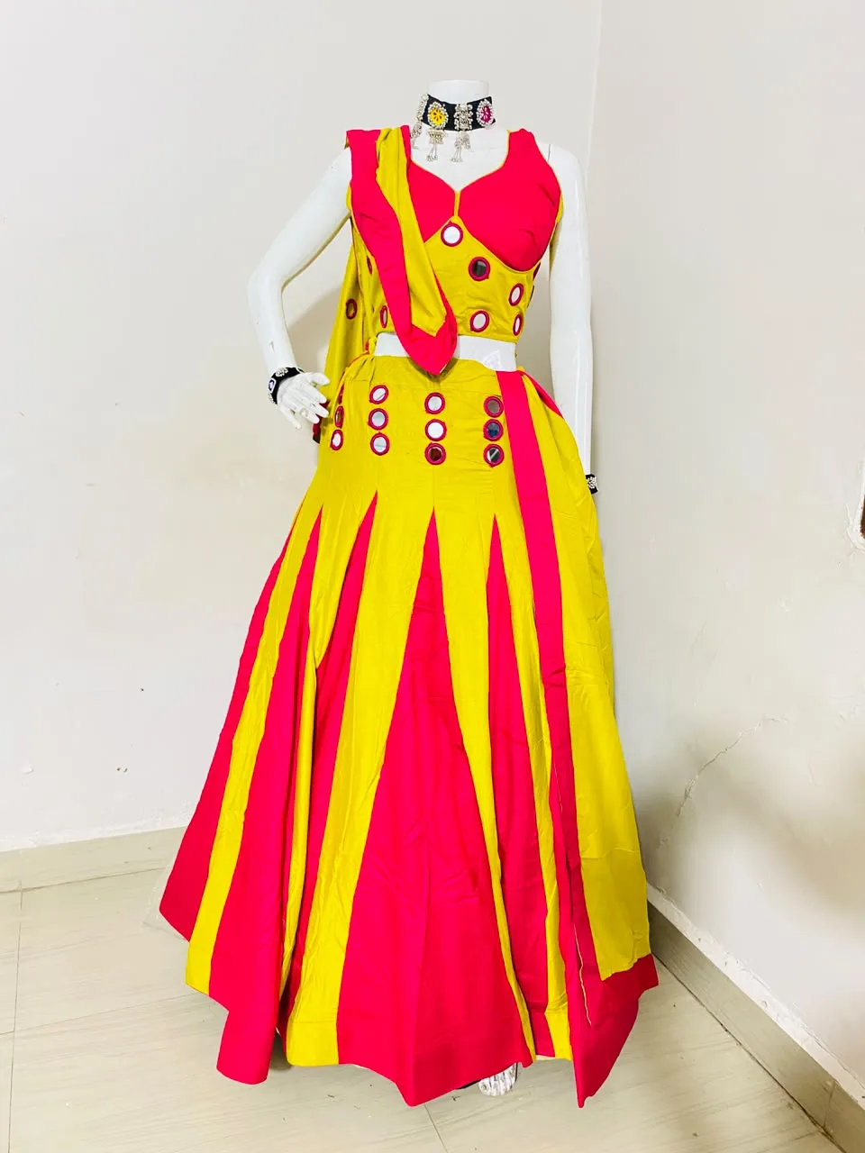 Twirl & Glow with the magical neon yelow and mix of rani